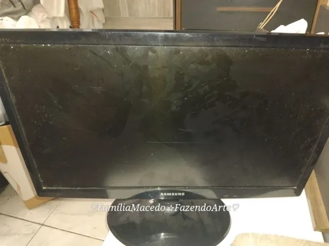 Monitor com Defeito