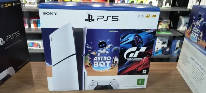 PlayStation 5 Slim - Mídia Física - 1Tb - Astrobot e Gran Turismo 7 - Novo/Lacrado