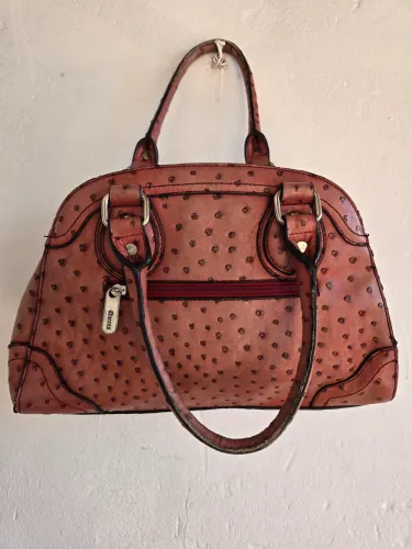 Bolsa de couro de avestruz