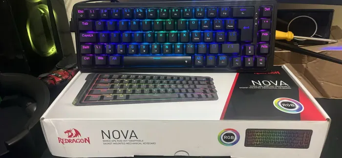 Teclado Mecânico Redragon TKL RGB ? Completo na Caixa