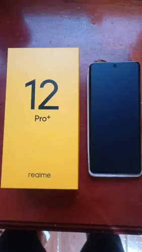 Vendo realme 12 pro plus top