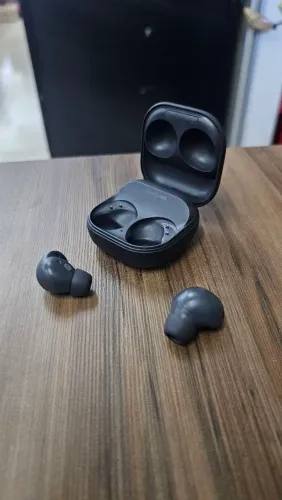 Samsung Galaxy Buds2 Pro Preto - Completo na Caixa