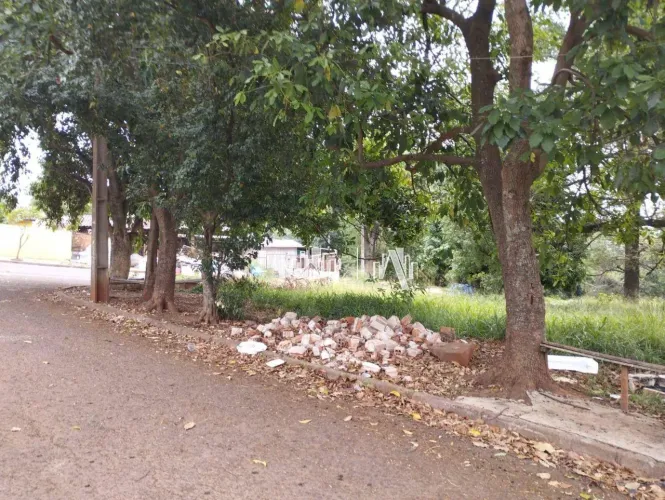 Terreno à venda, 1027 m² por R$ 890.000,00 - Maria Celina - Londrina/PR
