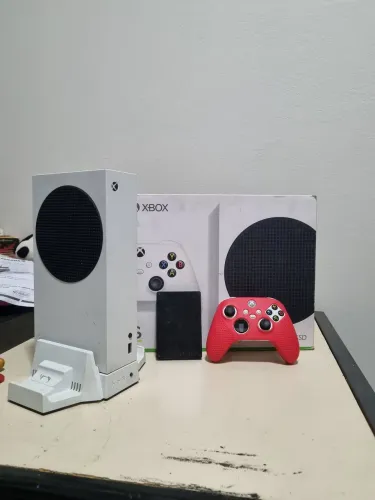 Xbox Series S 512GB + 1 HD de 1TB