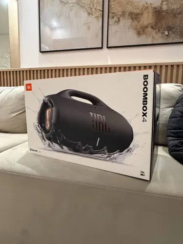 JBL Boombox 4