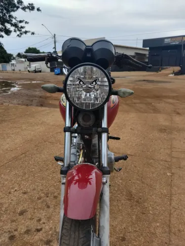 Vendo titan 125