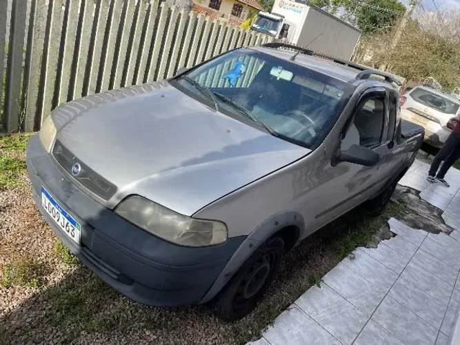 Fiat Strada Working 1.8 MPI 8V 103cv CE 2003
