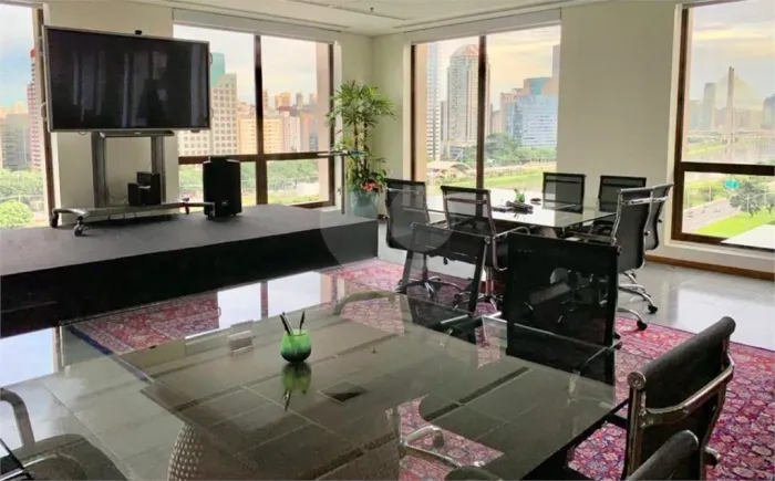 Sala para alugar no condomínio Cidade Jardim Corporate Center, São Paulo - SP