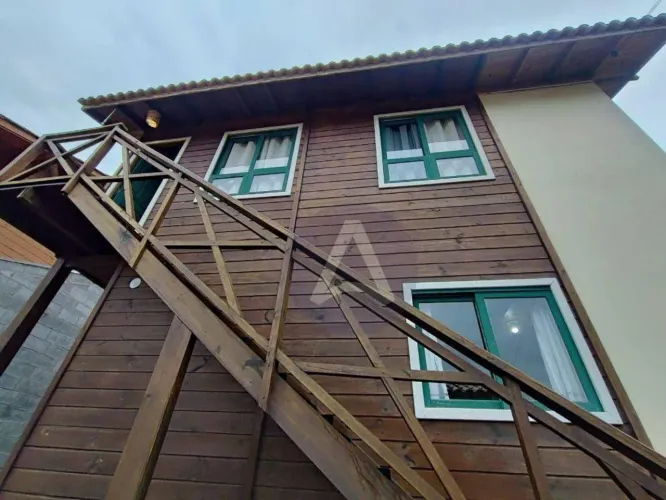 Casa com 3 dormitórios para alugar, 80 m² por R$ 4.350,00/mês - Rio Tavares - Florianópoli