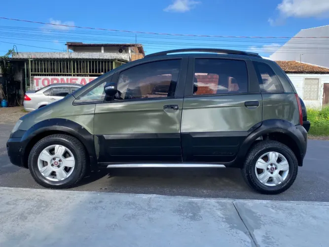 Fiat Idea Adv./ Adv.lock.dualogic 1.8 Flex 5P 2010