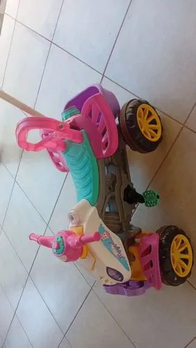 Quadriciclo infantil feminino pra vender hoje