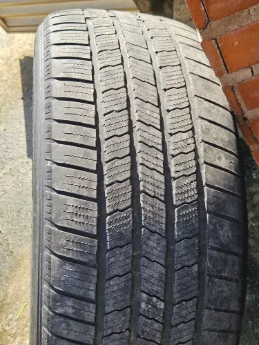 Pneu Michelin 265/50 R20