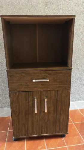 Armário pequeno