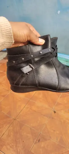Bota preta 35/36
