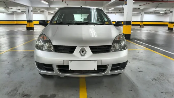 Renault Clio Campus Hi-flex 1.0 16V 5P 2011