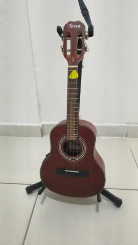Cavaquinho Terra ( pagode , cavaco, instrumentos)