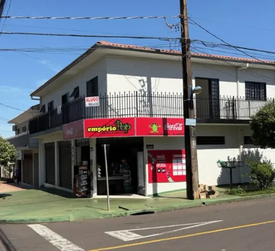 Sobreloja 3 quartos, 1 vaga de garagem, próximo Hospital Universitário