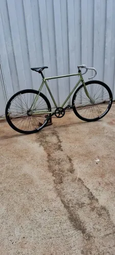 Vende-se ou troca bike peugeot speed 