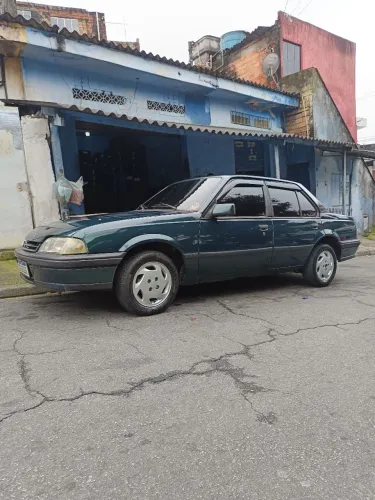 Chevrolet Monza GL 2.0 Efi/sl/l/650/club/barc.2e4p (álcool) 1996