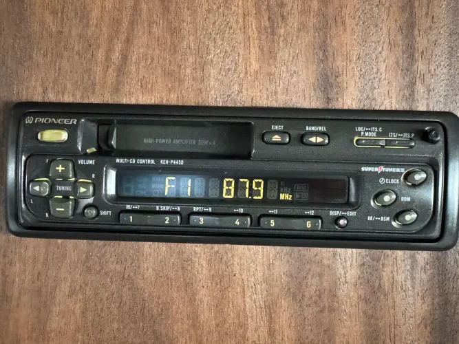 Toca fita rádio e com Bluetooth pioneer keh-4450 na promoção só 999,00