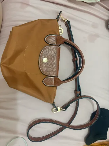 Bolsa transversal pequena