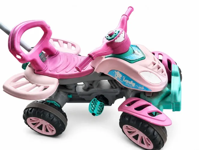 Quadriciclo infantil motoca menina