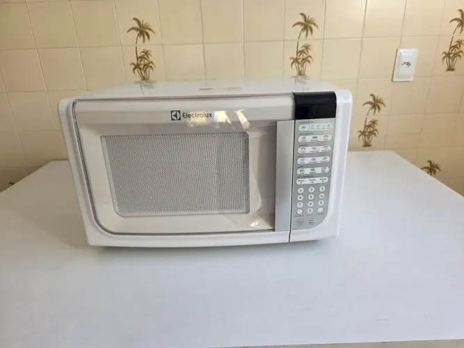 Micro-ondas Electrolux 31l