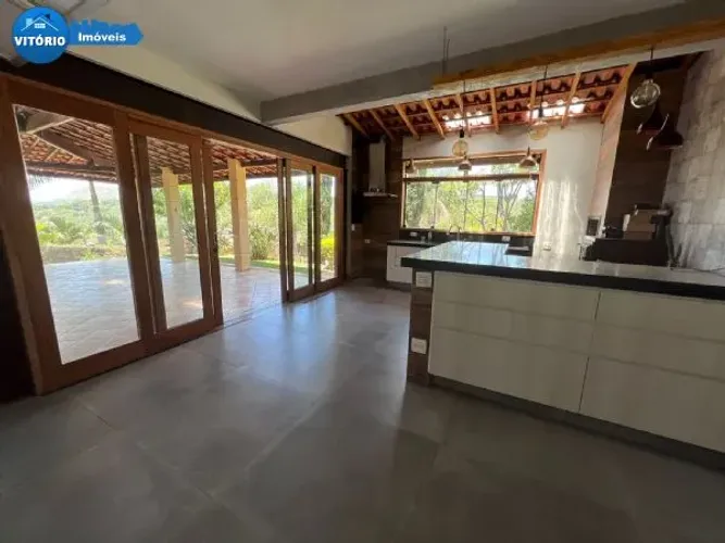 Casa á venda em Mairinque !