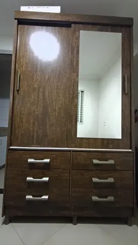 Guarda-roupa duas portas