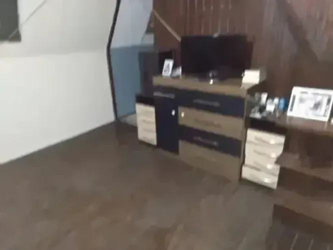 CASA COM 3 QUARTOS EM COELHO DA ROCHA