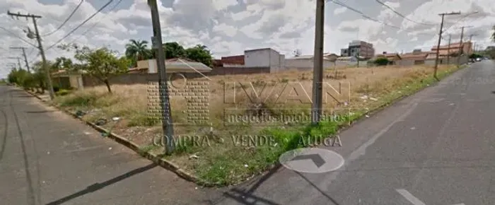 Area a venda no Bairro Tibery
