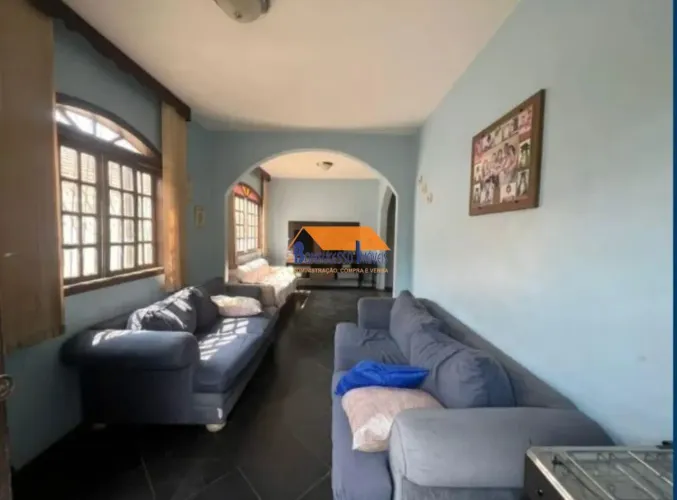 casa de 5 quartos, bairro Renascença em Belo Horizonte