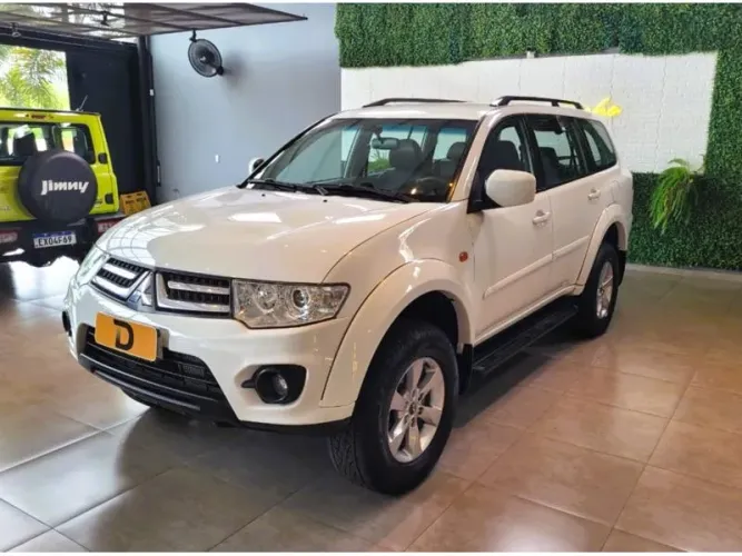 Mitsubishi Pajero Dakar 3.2 4X4 T.i. Dies. 5P Aut. 2015