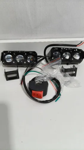 Par de farol auxiliar de led com interruptor