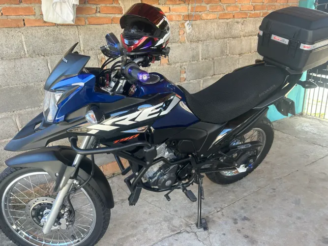 Vendo ou troco Xre 190 2023 17 mil km