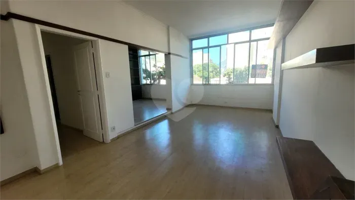 Imóvel para venda possui 112 metros quadrados com 2 quartos em Tijuca - Rio de Janeiro - R