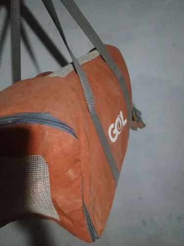 Vendo caixa de transporte para animal pequeno