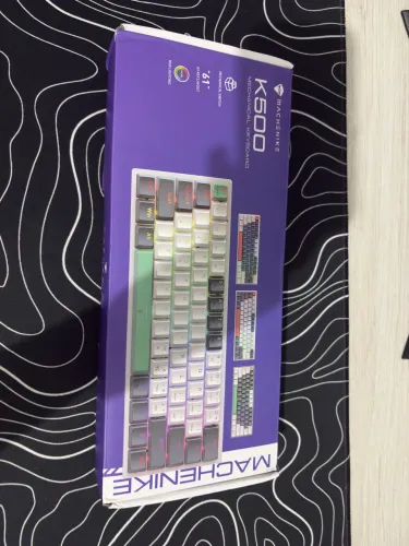 Teclado mecânico K500 b61 switch marrom com RGB