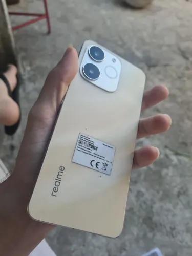Realme note 70