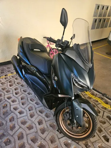 XMAX 250 ABS, 2023, 15.100 km