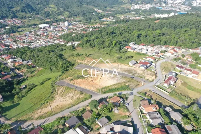 Terreno Urbano - Venda - 300m2 à 370m2 - Estrada São Bento - Rua Elizabeth Jasper - Loteam