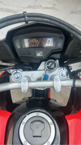 Muito extra moto toda original