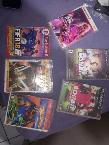 Vende-se jogos de PS2