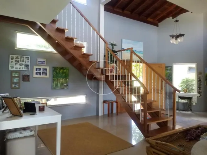 Sobrado à venda em Campinas, Joaquim Egídio, com 3 suítes, com 395 m², Serra das Cabras