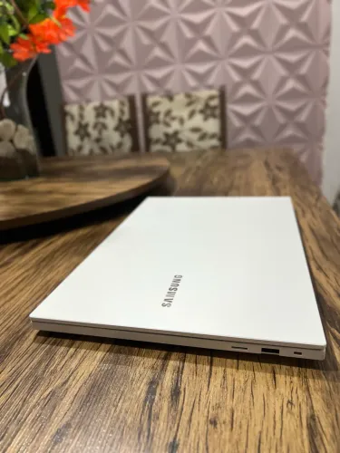 Notebook Samsung E20 Seminovo 