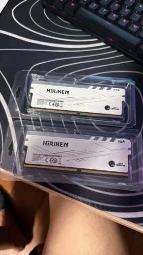 Memória Ram DDR4 2x16 GB