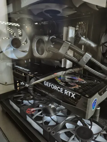 Kit Upgrade i7 14700 + 32gb ddr4 xpg (2x16) + Aorus Elite B760M