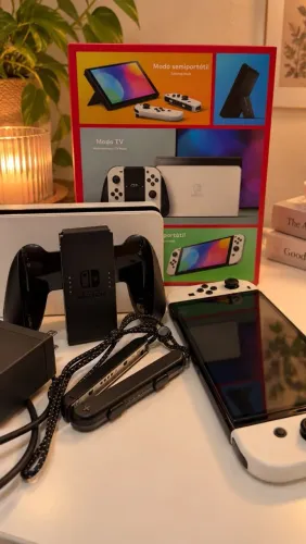 Nintendo Switch Oled 64gb - Branco