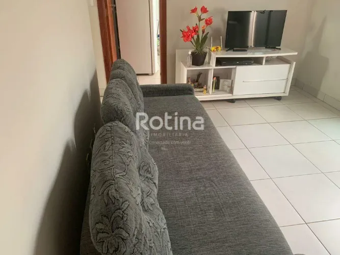 Apartamento para alugar, 2 quartos, Umuarama - Uberlândia/MG - Rotina Imobiliária