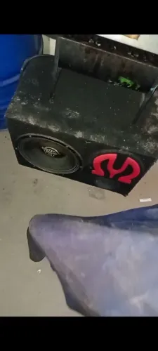 Caixa de som de 12